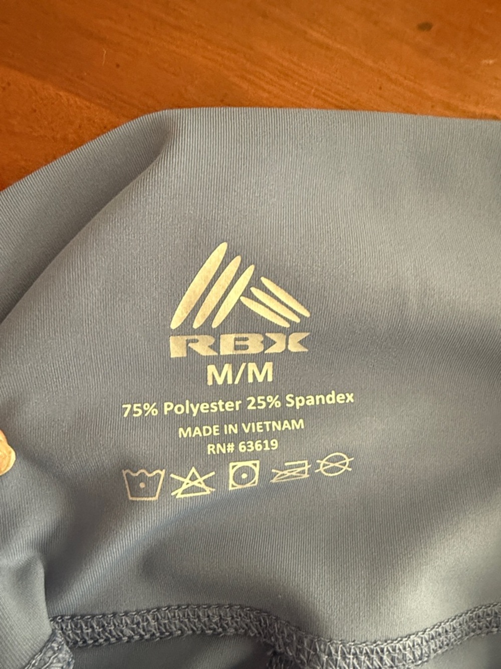 High-Rise Blue Capri Active Leggings - Picture 7 of 8